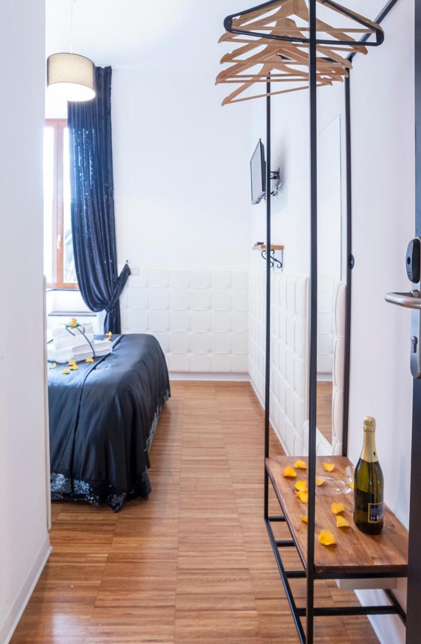 Ostiense Suites Рим Екстериор снимка